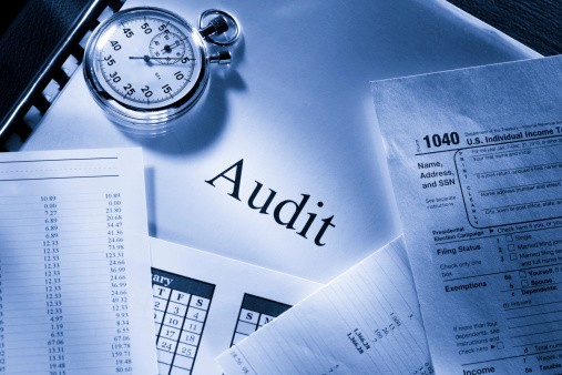 ETIKA PROFESIONAL DALAM AUDITING